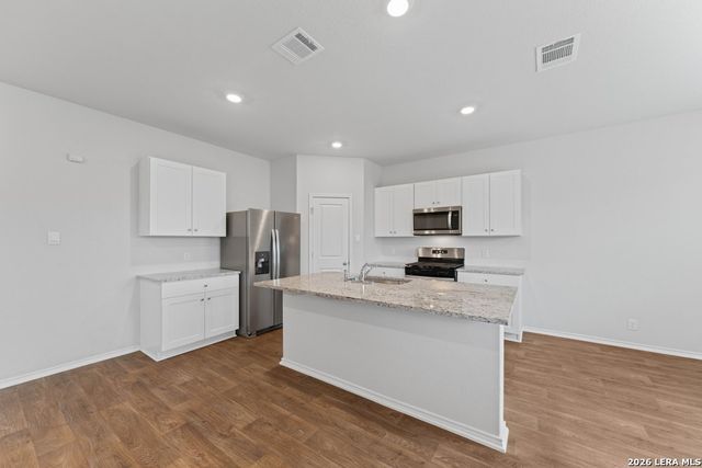 6212 Sunhigh Dr, San Antonio, TX 78252