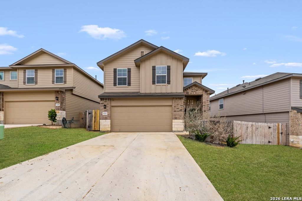6212 Sunhigh Dr, San Antonio, TX 78252