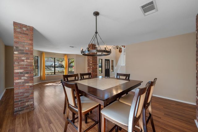 1506 Somerset Canyon LN, Cedar Park, TX 78613