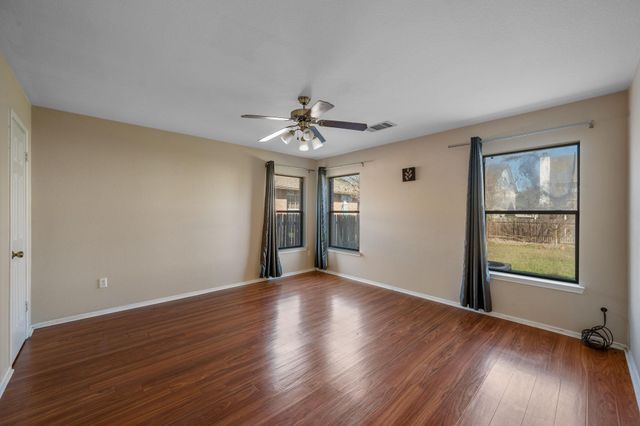 1506 Somerset Canyon LN, Cedar Park, TX 78613