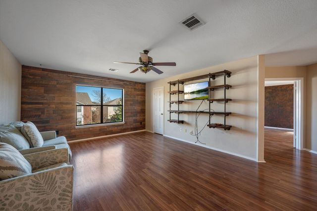 1506 Somerset Canyon LN, Cedar Park, TX 78613