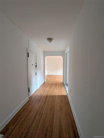 80-09 35th Avenue C17, Jackson Heights, NY 11372