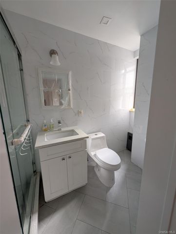 80-09 35th Avenue C17, Jackson Heights, NY 11372