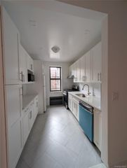 80-09 35th Avenue C17, Jackson Heights, NY 11372