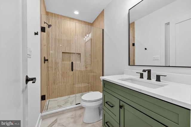 7804 CUSTER RD, Bethesda, MD 20814