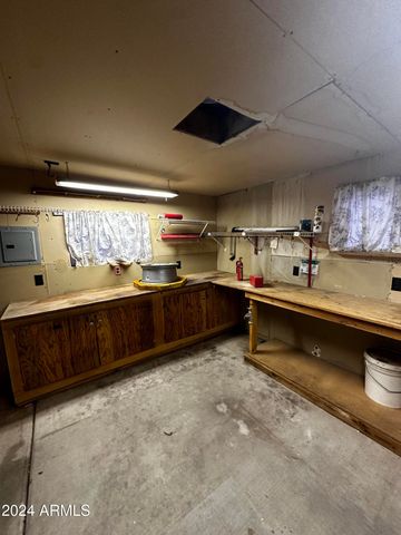 3500 S TOMAHAWK Road 110, Apache Junction, AZ 85119