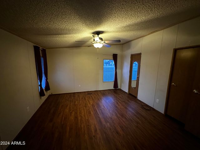 3500 S TOMAHAWK Road 110, Apache Junction, AZ 85119