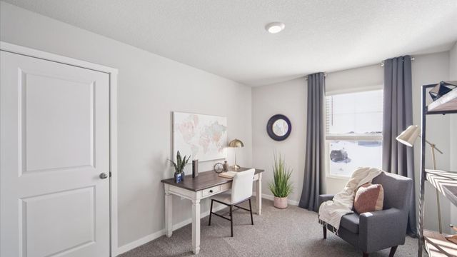 592 N Kimberlite Street, Tiffin, IA 52340