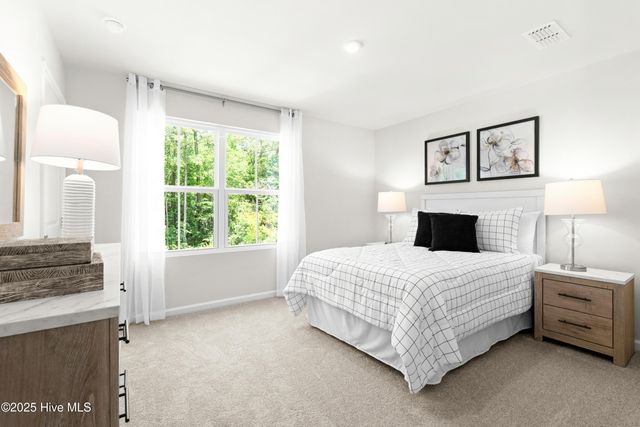 1787 Piney Creek Road NE, Bolivia, NC 28422