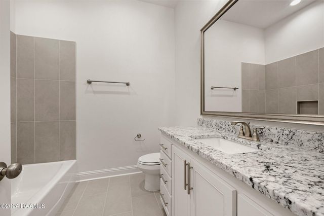 106 Manor House Lane, Lafayette, LA 70507