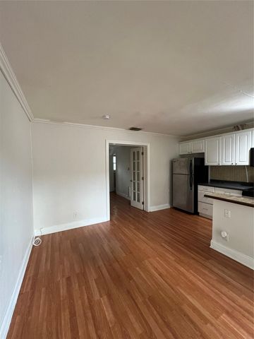 1333 NE 5th Terrace 9, Fort Lauderdale, FL 33304