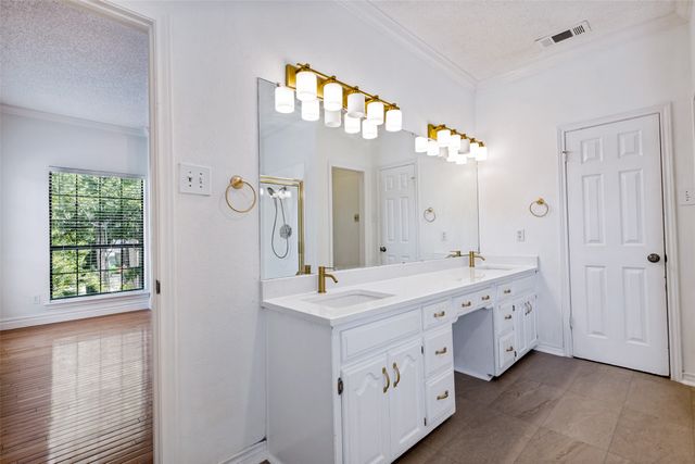 7055 Inwood Road, Dallas, TX 75209