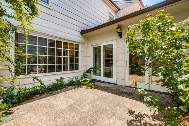 7055 Inwood Road, Dallas, TX 75209