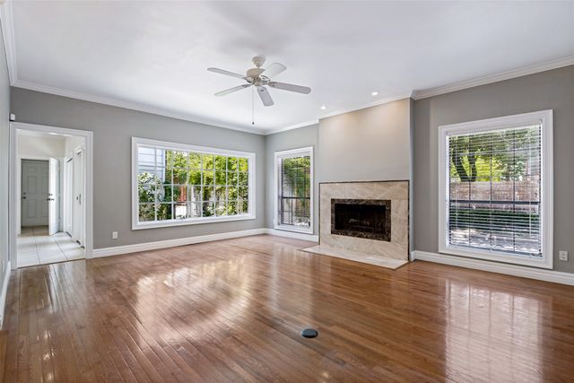 7055 Inwood Road, Dallas, TX 75209
