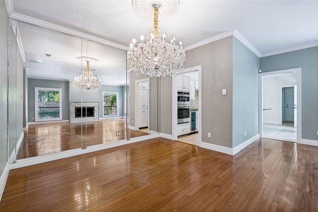 7055 Inwood Road, Dallas, TX 75209