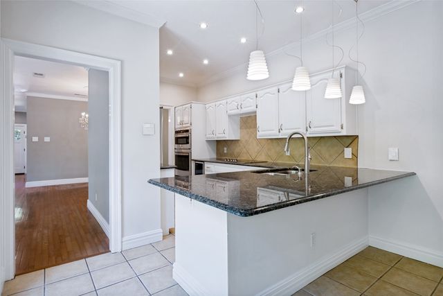 7055 Inwood Road, Dallas, TX 75209