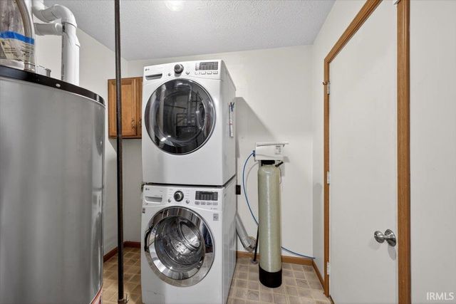 11 McCutcheon Drive, Lafayette, IN 47909