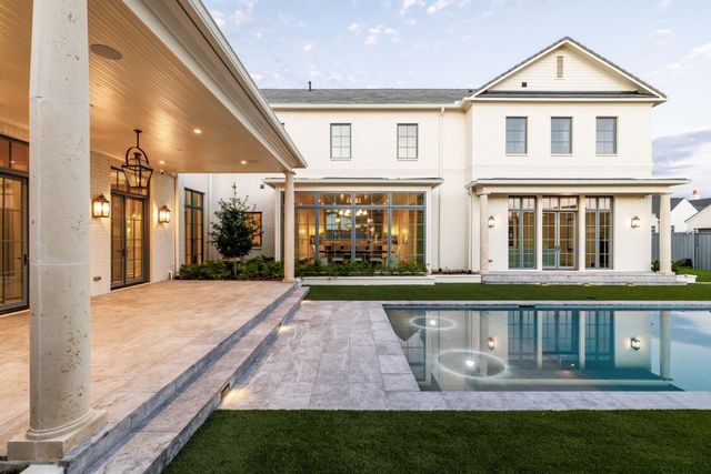 5610 Lobello, Dallas, TX 75229