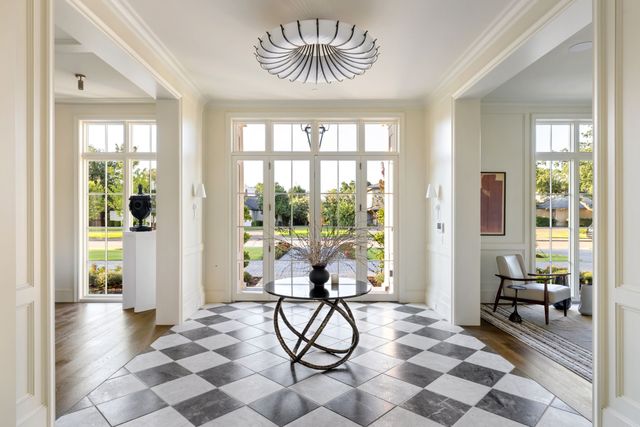 5610 Lobello, Dallas, TX 75229