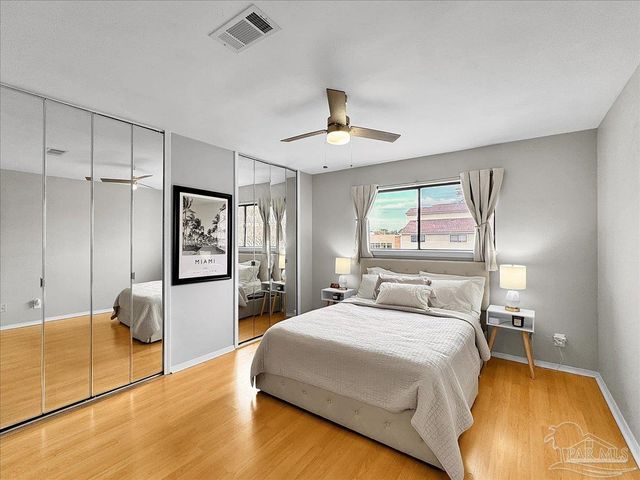 5001 Grande Dr 823, Pensacola, FL 32504