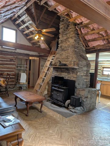 6712 Globe Road, Lenoir, NC 28645