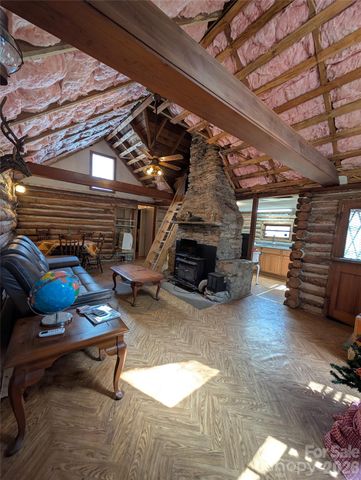 6712 Globe Road, Lenoir, NC 28645