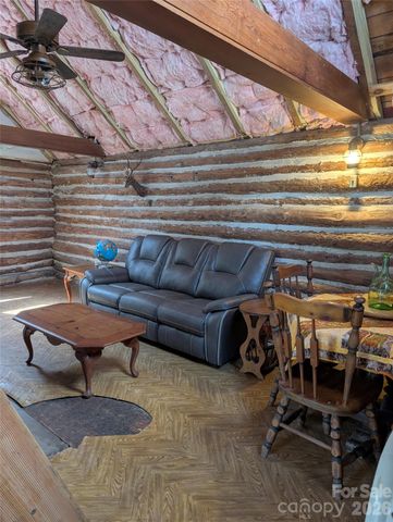 6712 Globe Road, Lenoir, NC 28645