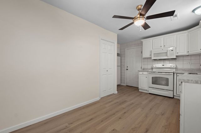 2837 Brunswick Dr, Nashville, TN 37207