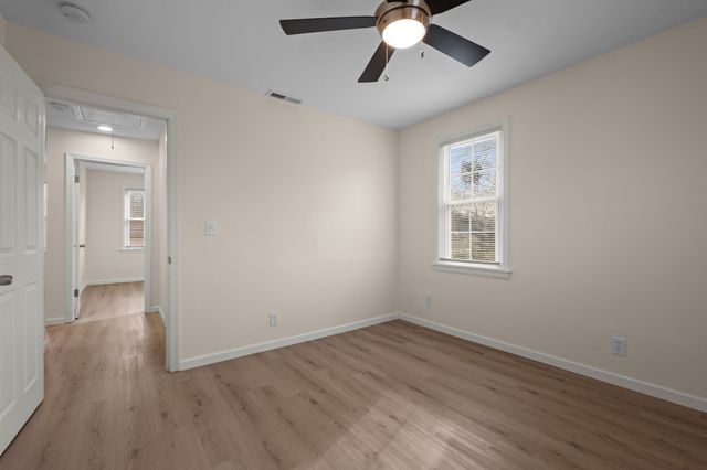 2837 Brunswick Dr, Nashville, TN 37207