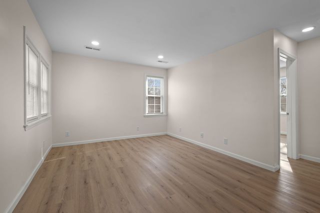 2837 Brunswick Dr, Nashville, TN 37207