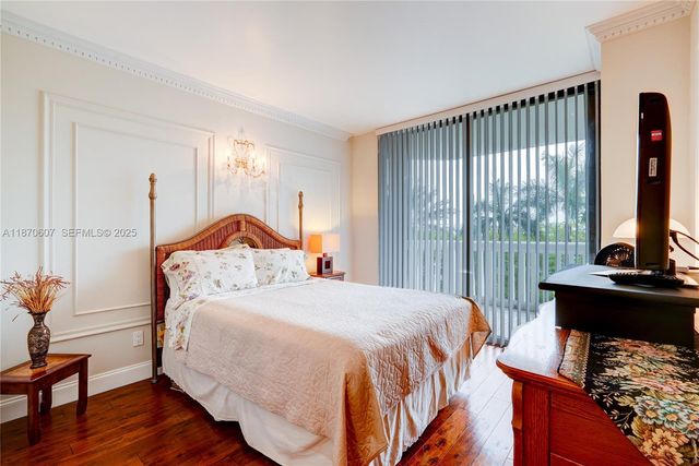 2000 Island Boulevard 408, Aventura, FL 33160