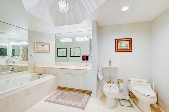 2000 Island Boulevard 408, Aventura, FL 33160