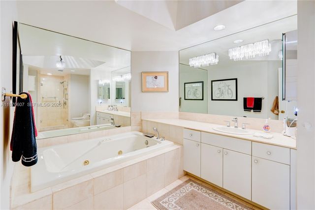 2000 Island Boulevard 408, Aventura, FL 33160