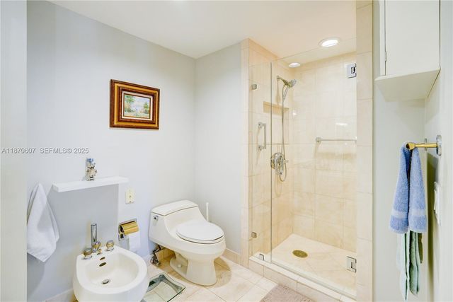 2000 Island Boulevard 408, Aventura, FL 33160