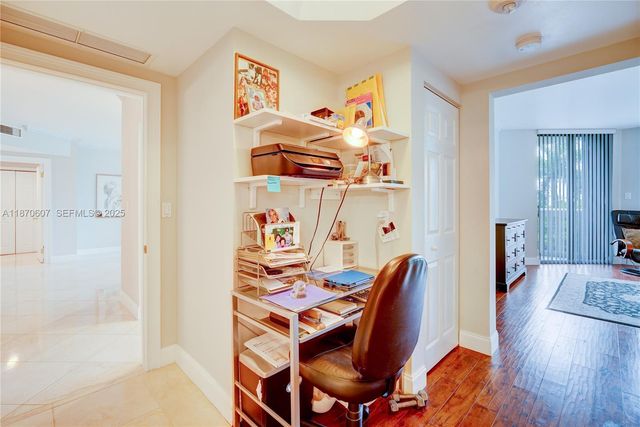 2000 Island Boulevard 408, Aventura, FL 33160