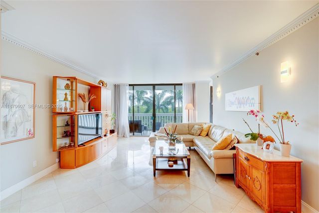 2000 Island Boulevard 408, Aventura, FL 33160