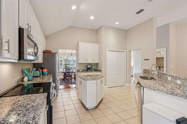 13842 WHITE HERON Place, Jacksonville, FL 32224