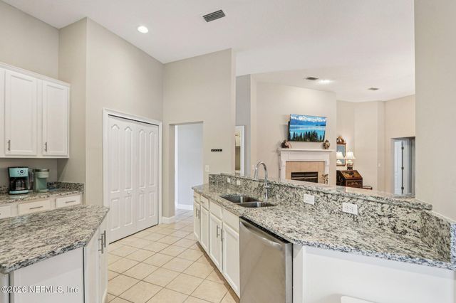 13842 WHITE HERON Place, Jacksonville, FL 32224