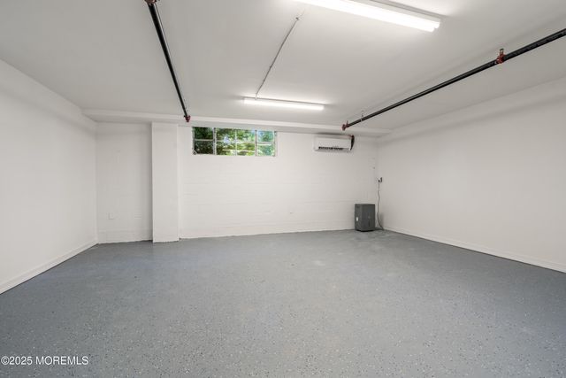 73 3rd Avenue, Atlantic Highlands, NJ 07716