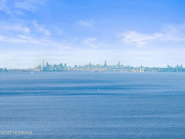 73 3rd Avenue, Atlantic Highlands, NJ 07716