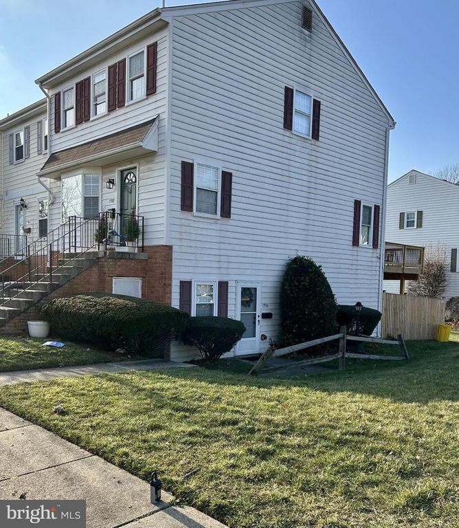 1700 COPLEY CT, Crofton, MD 21114