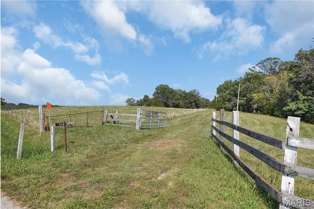 3932 Boeuf Lutheran Road, New Haven, MO 63068