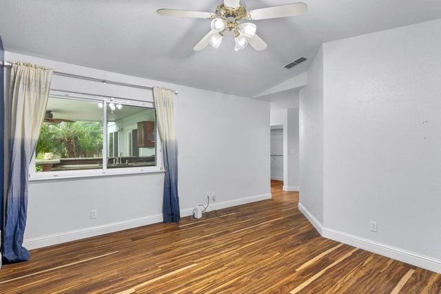 431 River Oaks Dr, Yuba City, CA 95991