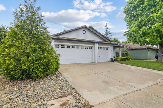 431 River Oaks Dr, Yuba City, CA 95991