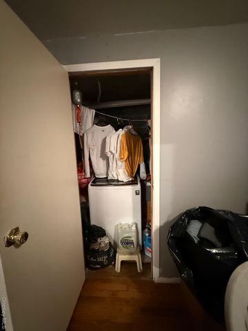 30 Elissa Lane, Yonkers, NY 10710