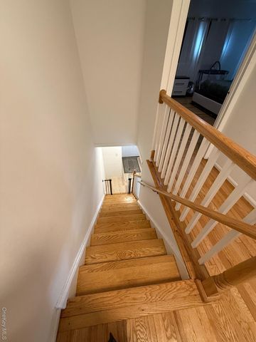 30 Elissa Lane, Yonkers, NY 10710