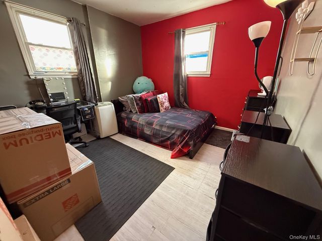 30 Elissa Lane, Yonkers, NY 10710