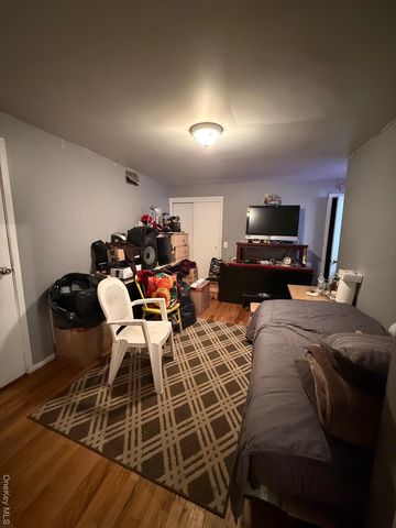 30 Elissa Lane, Yonkers, NY 10710