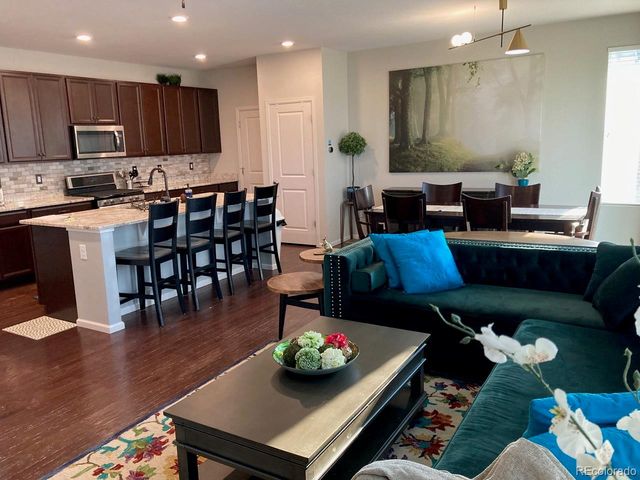 2808 Summer Day Avenue, Castle Rock, CO 80109