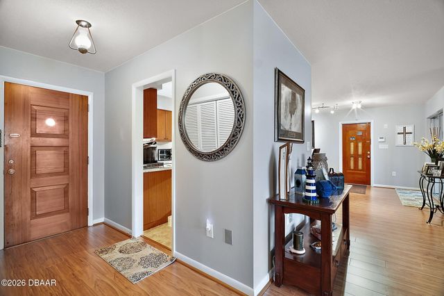 803 N Shore Drive, Leesburg, FL 34748
